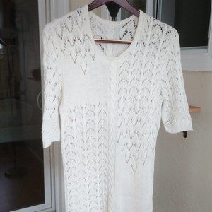 Knitted short sleeve sweater top size L/XL tan cream white VIDEO